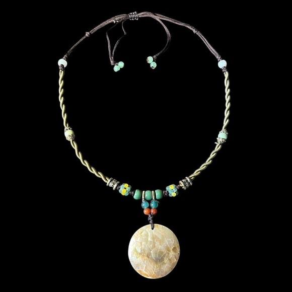Cookie Lee Abalone Shell Natural Stone Beaded Necklace Adjustable - Picture 2 of 5